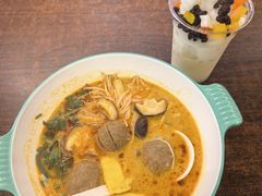 -茶语特色小吃店