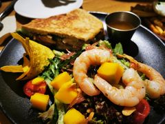 鲜柚芒果沙拉-HELLO 27 意面·沙拉·帕尼尼