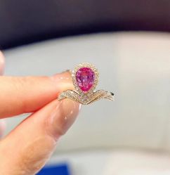 -克拉花园珠宝(诚品生活店)