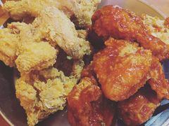 -BHC炸鸡(明洞总店)