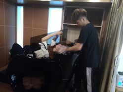 -苏豪路易士·嘉玛发廊