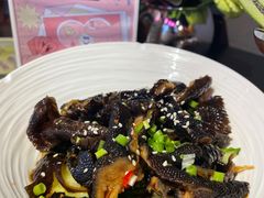 -粉墨特色菜·烧烤音乐酒馆
