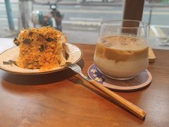 -C.Y Cafe