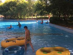 -欢乐水魔方水世界
