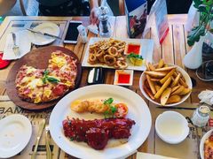 -Bamboo Bar & Grill Restaurant