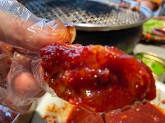 -草家酱蟹炭火烤肉店(珲春南路一店)