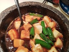 石锅沃豆腐-桂满陇-十里风荷(合生汇店)