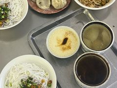 -高师傅特色米粉汤包(建设路店)