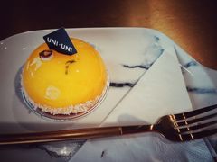-UNI UNI(环亚凯瑟琳店)