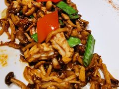 -千百味红餐厅·江西菜(绿地双子塔店)