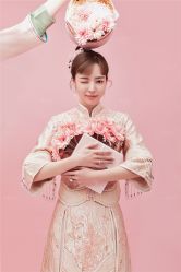 -易摄影婚纱摄影工作室