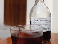 -Line 咖啡(石厦花园店)