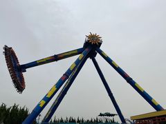 -泉城欧乐堡梦幻世界