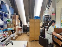 -爱革·洗衣改衣·洗鞋修鞋·洗包修包·奢侈品护理(缤谷广场店)