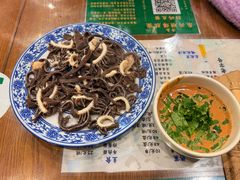 -东兴顺爆肚张
