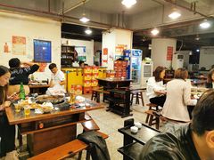 大堂-邓莽子老火锅(中兴路总店)