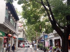 -猫的天空之城概念书店(杭州南宋御街店)