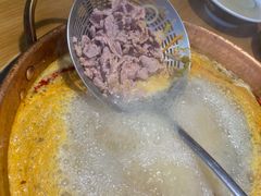 -洱火云南酸菜牛肉火锅(石景山当代商城店)