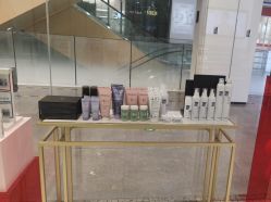 点击看大图 -时尚殿堂hair salon(上地华联店)