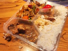 -山河屯铁锅炖·非遗铁锅炖(华强北店)