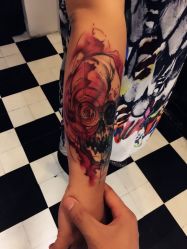 -Black Tattoo Studio