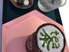 饼干杯奶盖茶-茶是一枝花泡茶店