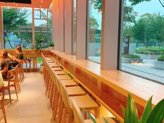 用餐区-人间酒暖·Go blanc·烧鸟·深夜食堂(陆家嘴店)