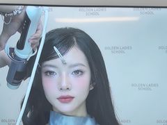 -金夫人化妆摄影职业培训学校