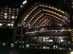 -三亚湾海居铂尔曼度假酒店