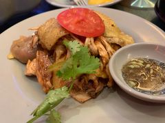 越式盐焗麻油鸡-大头虾越式风味餐厅(光明广场店)