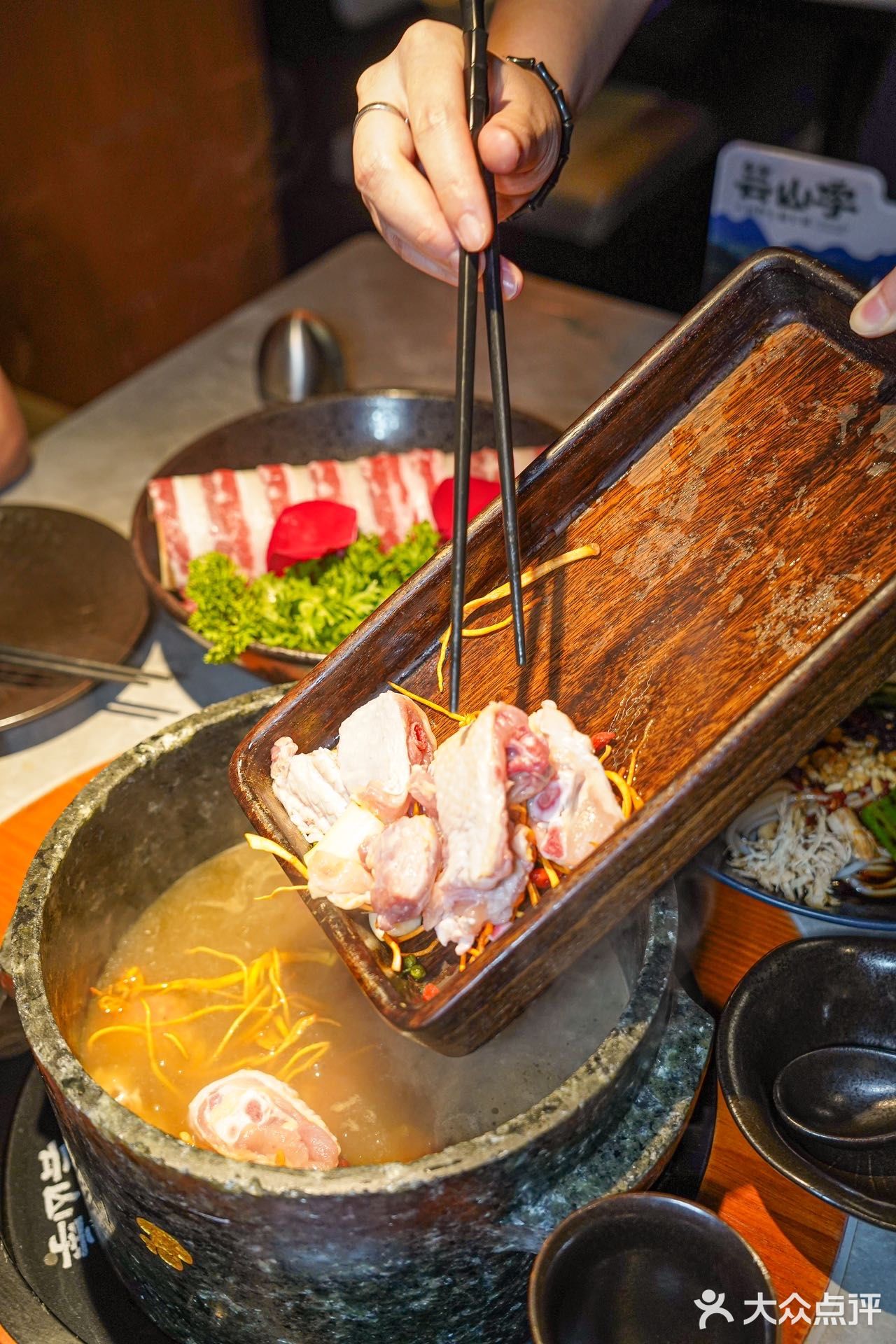[礼花]光明人民有口福了！敲多美食不重样