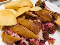 咸蹄膀-老人和饭店(淮海中路店)