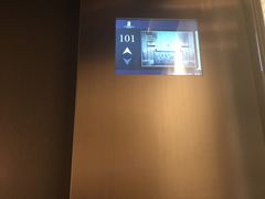 -OZONE 顶楼酒吧(香港丽思卡尔顿酒店)