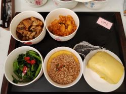 -爱陪伴一对一月子中心(融侨店)