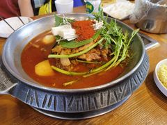 -喇喇排骨火锅·传统韩式脊骨汤(望京西园总店)