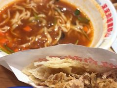 潼关肉夹馍-震山堂·手工劲面(仓山万达店)