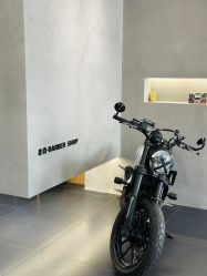 -老肖男士理发店