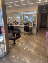 -蓝调造型·烫发·染发