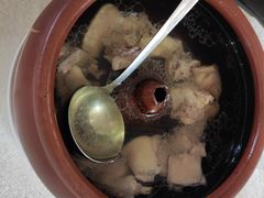 原味汽锅鸡-云腾食府·云南菜