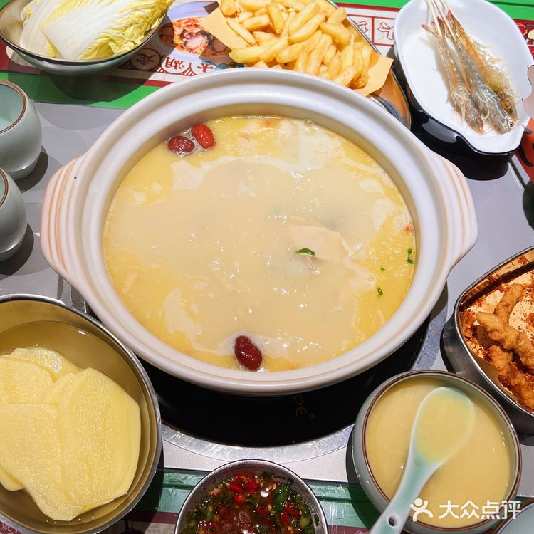 洛阳探店｜喝🐔汤 吃鲜活鲍鱼🦪