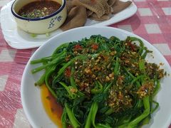 -洪霞餐馆