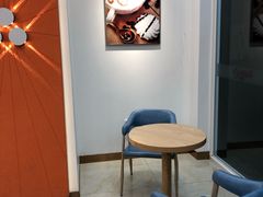 用餐区-CoCo都可(北京西站北广场店)