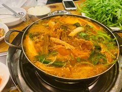 -喇喇排骨火锅·传统韩式脊骨汤(望京西园总店)