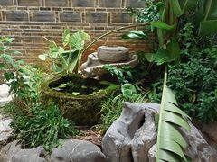 -绳金塔