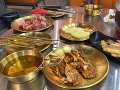 -胡悦里韩式烤肉(芝罘万达广场店)
