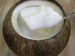 -椰爺爺·椰子冻砵仔糕