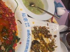 -坛宗剁椒鱼头(河西王府井店)