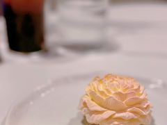 -潮一不贰·法式甜品·生日蛋糕·西式简餐(外滩店)