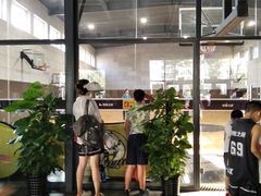 -梦想之巅·青少年篮球·羽毛球·培训中心(西站店)