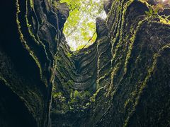 -梭布垭石林景区